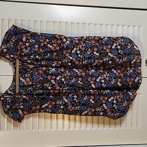 Bundle 3 for $10 LC LAUREN CONRAD TIE ON BACK OF NECK TOP